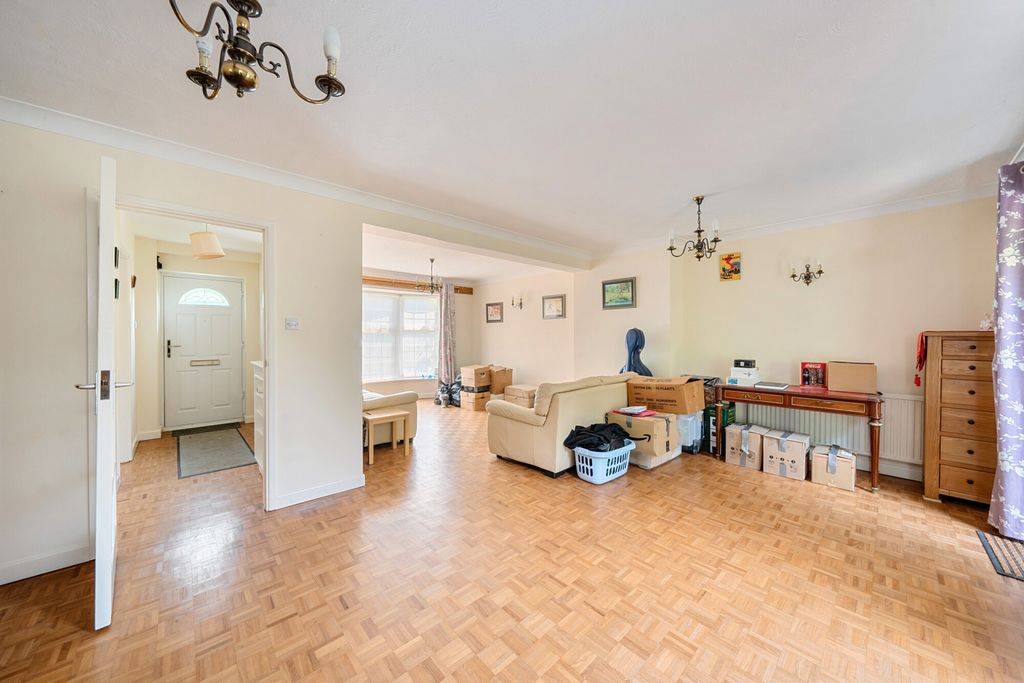 Property photo 2 of 21 1301795-7-6840789...