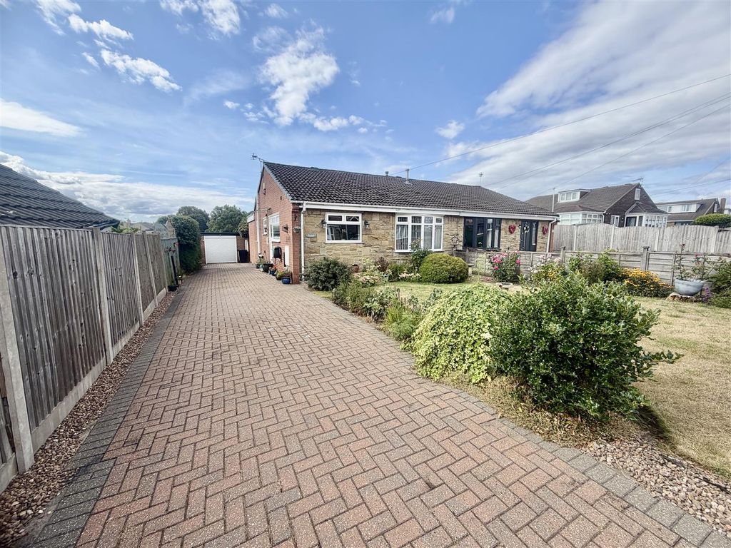 Property photo 1 of 24