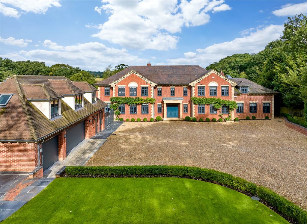 Property photo 2 of 23 Front Elevation