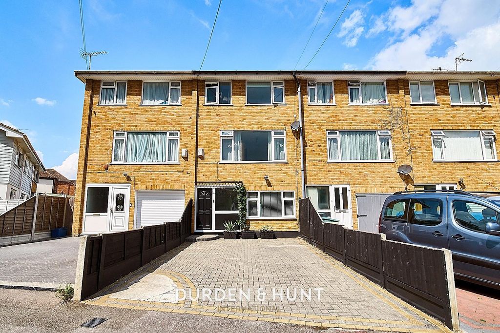 Property photo 1 of 21 Priorywood 16.2_Result_1.Jpg