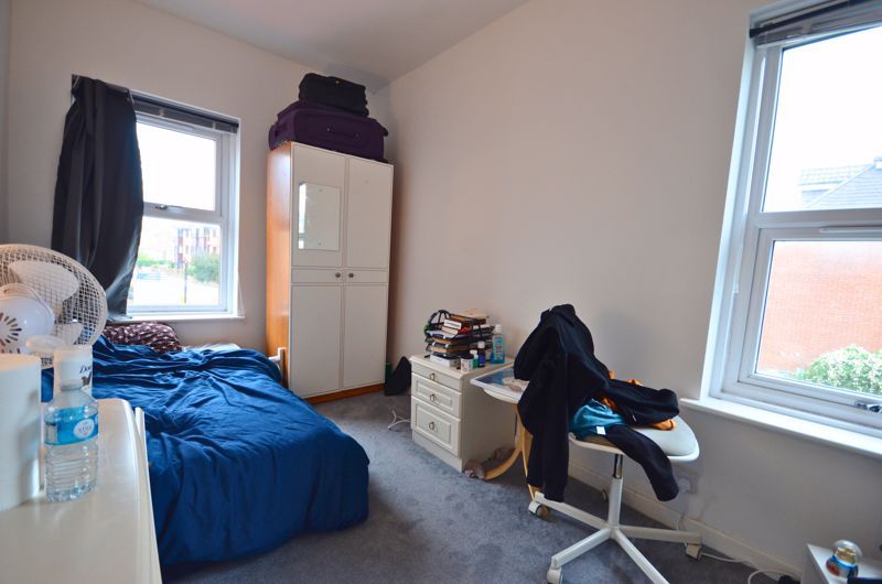 Property photo 3 of 15 Photo 13