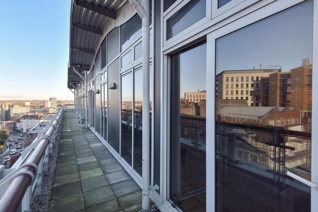 Additional image 10 of 2 bed flat for salePark Row, Bristol BS1