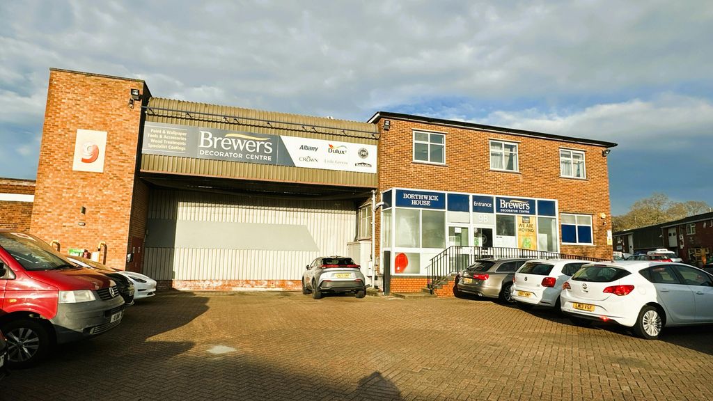 Property photo 1 of 9 9 Fishers Industrial Estate Wiggenhall Road Watford Wd18 0Fn  External 3.Jpg