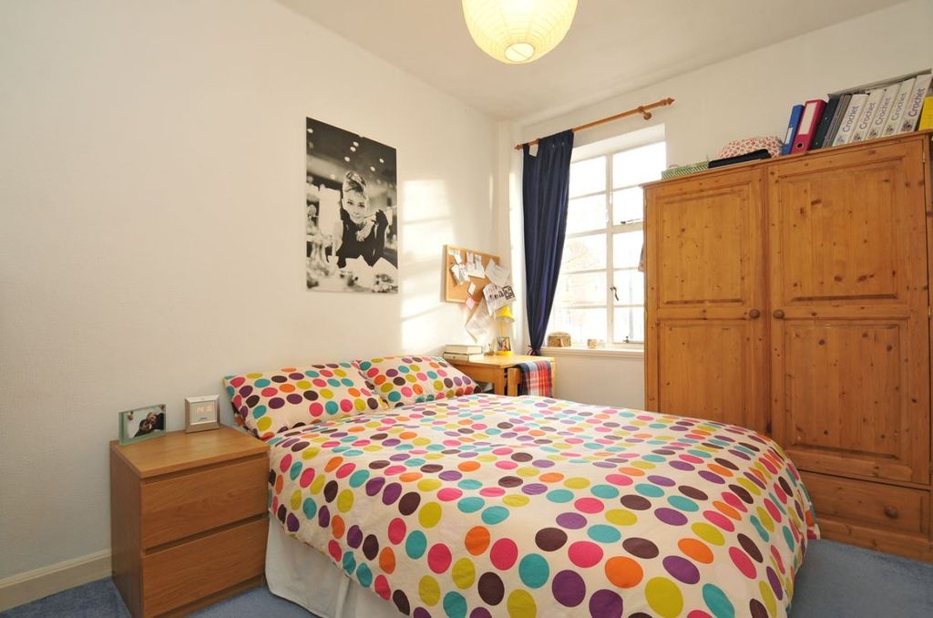 Property photo 3 of 4 Picture No. 02