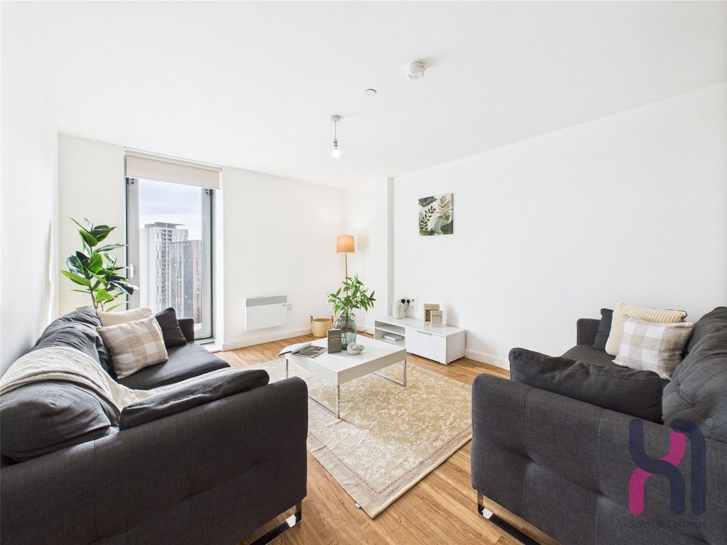 Property photo 3 of 29 Picture No. 16