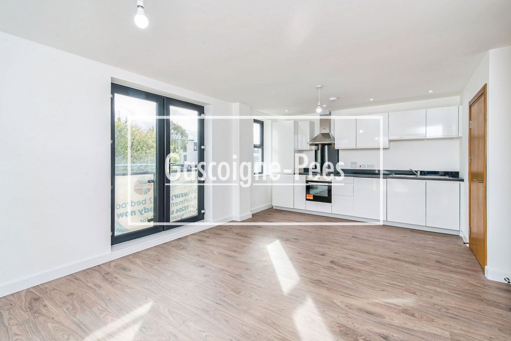 Property photo 2 of 4