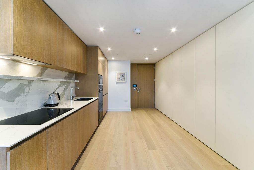 Property photo 2 of 12 Image