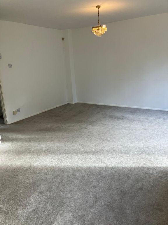 Property photo 3 of 8 Living Room