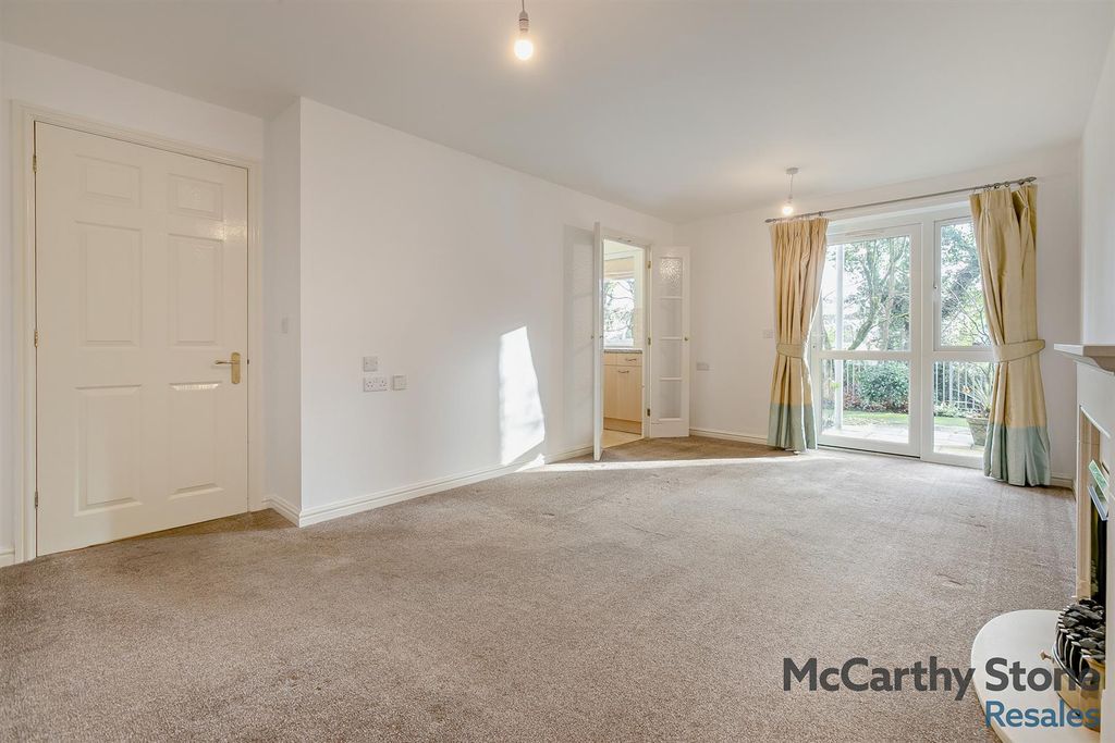 Additional image 4 of 1 bed flat for saleRivers Edge Court, Oaklands Drive, Okehampton EX20