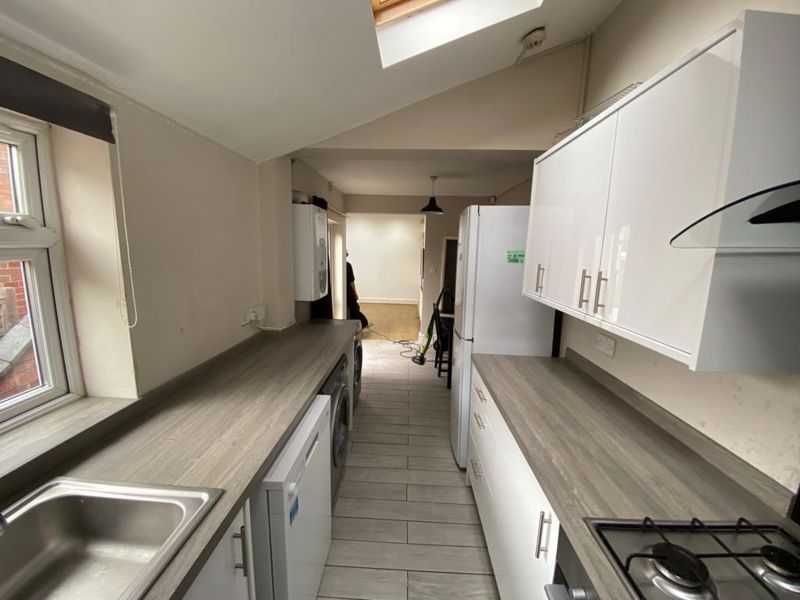 Property photo 2 of 11 Photo 9