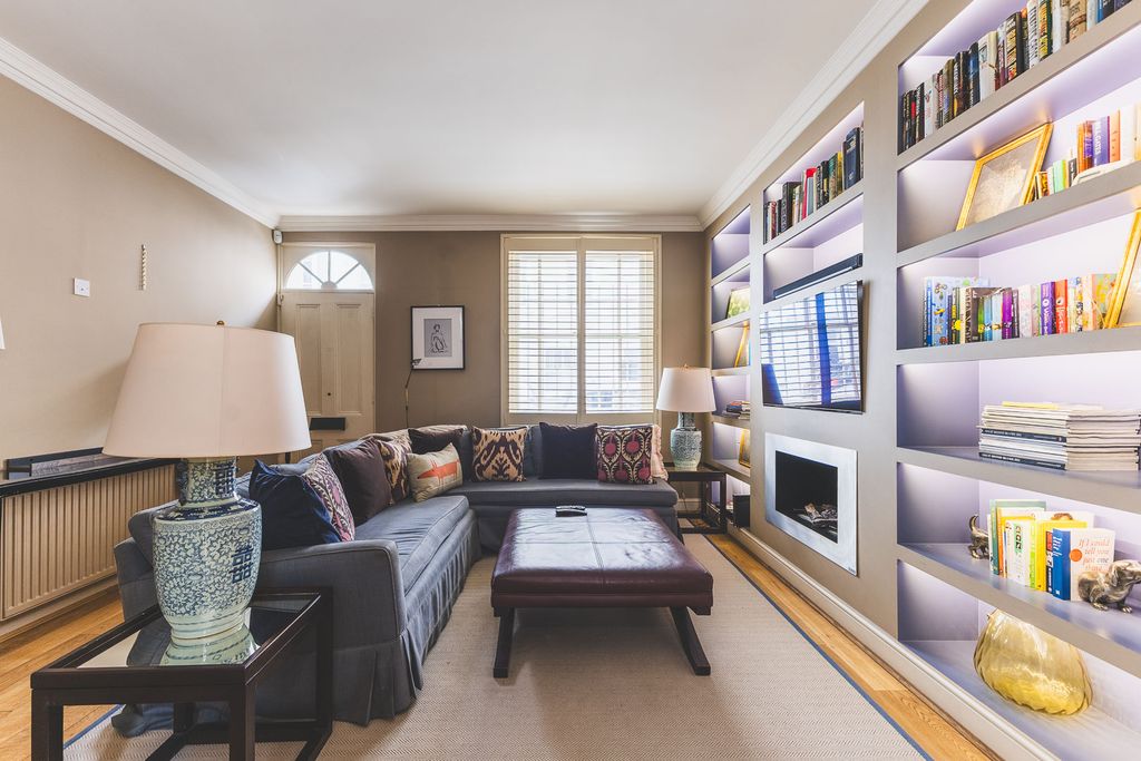 Property photo 1 of 28