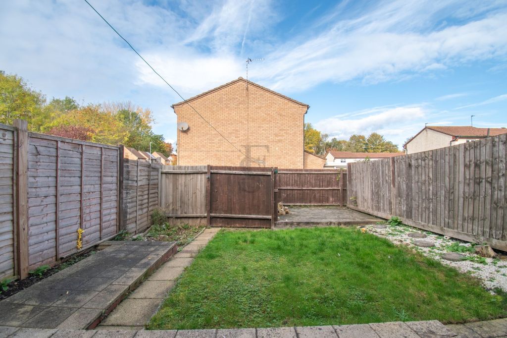 Property photo 2 of 12