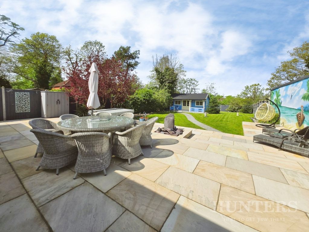 Property photo 2 of 30 Pbox-Img.Jpg