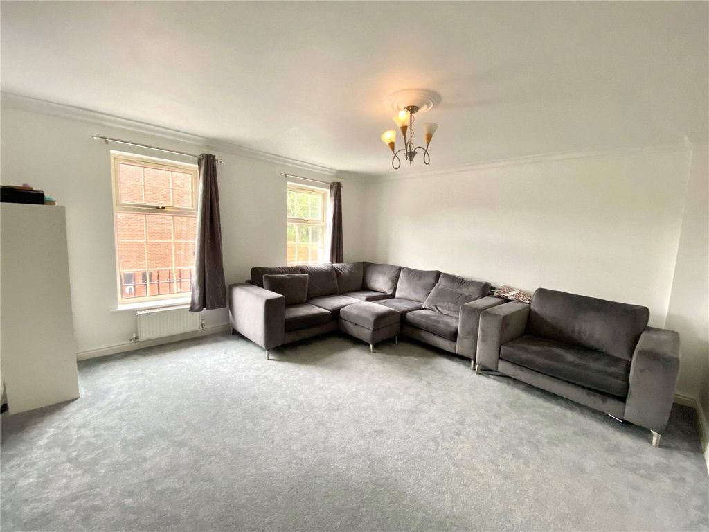 Property photo 3 of 20 Picture No. 03