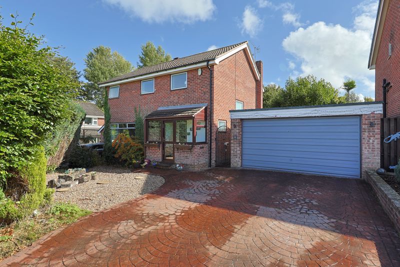 Property photo 1 of 31 Front.