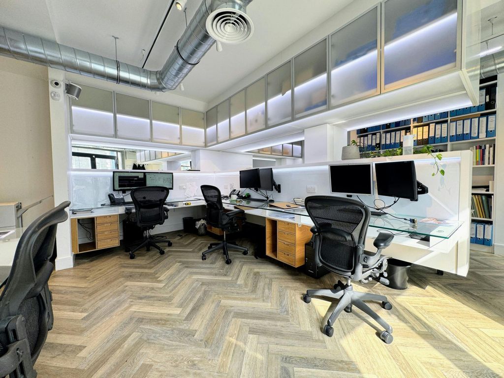 Property photo 1 of 9 Unit B 1618 Marshalsea Road CC Photos Main Office Copy.Jpg