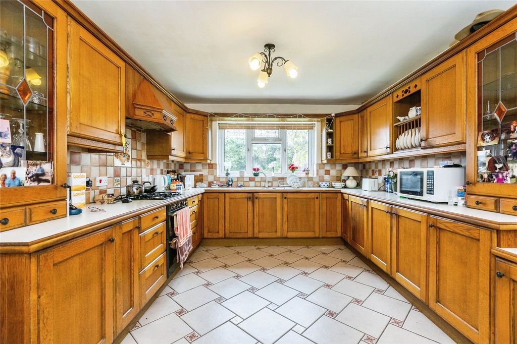 Property photo 3 of 21 Picture No. 26