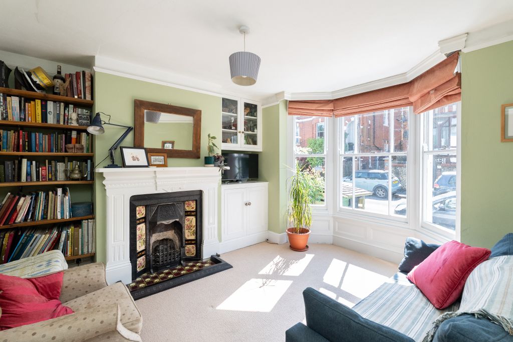 Property photo 2 of 12 Dsc08430