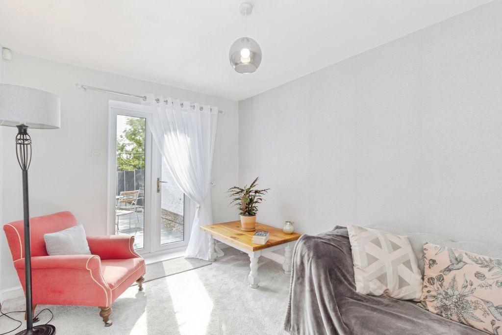 Property photo 3 of 20 Photo #3