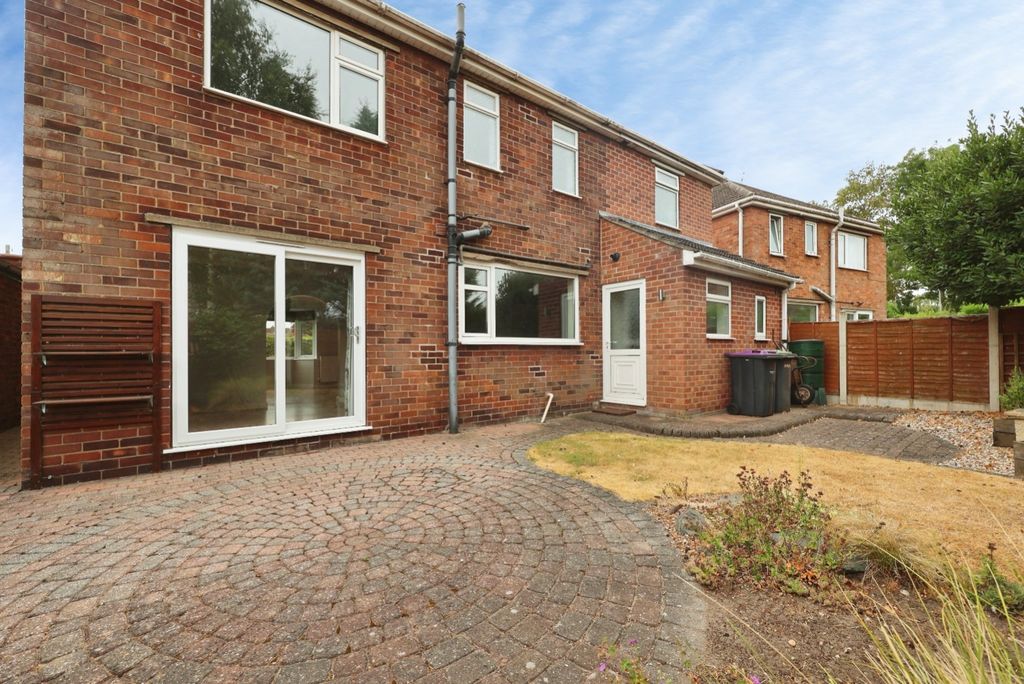 Property photo 3 of 23 4845653