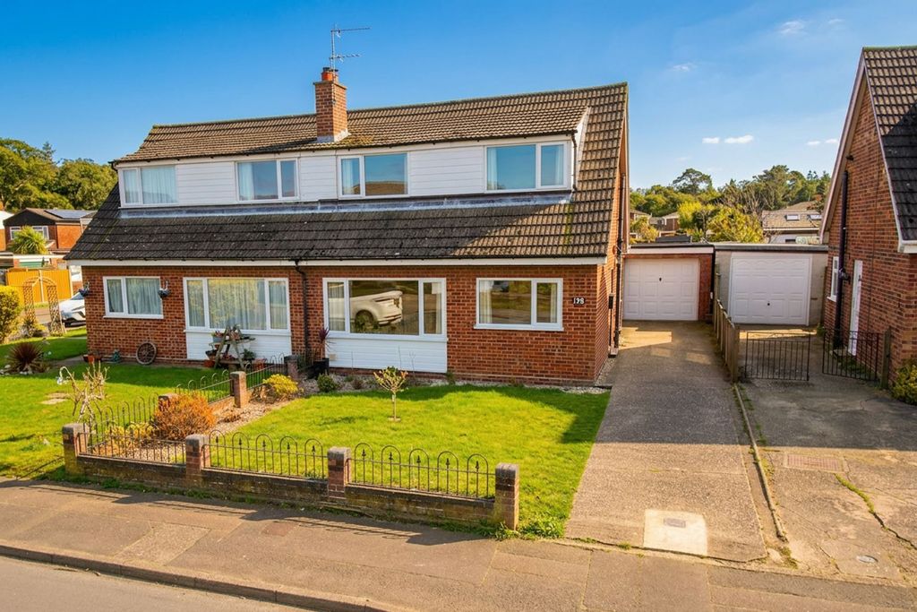 Property photo 1 of 22