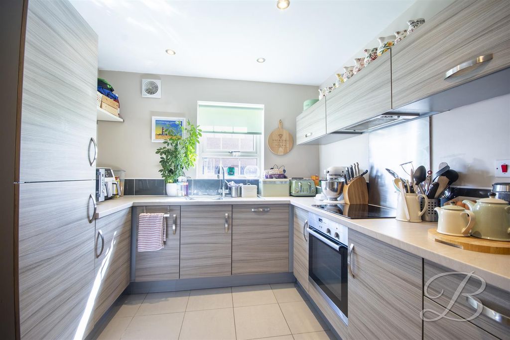 Property photo 2 of 31 CC22.Jpg