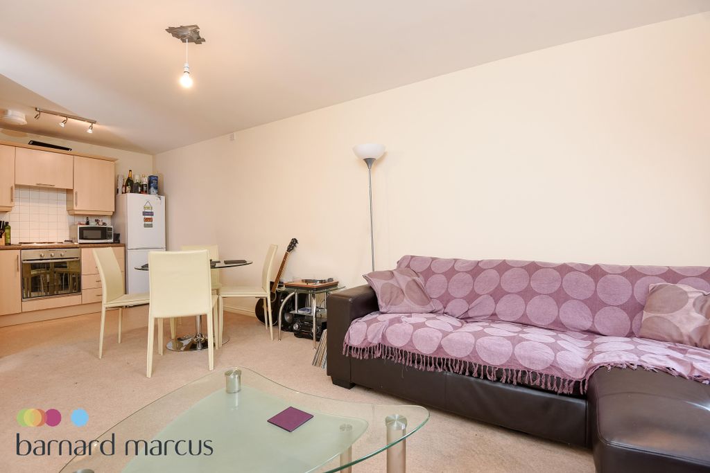 Property photo 1 of 8 Living Room