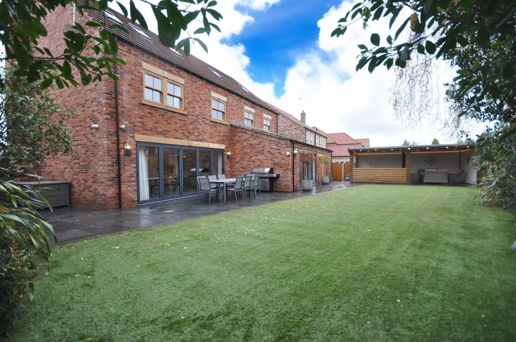 Property photo 2 of 43 195Cda06-94Dd-4Dda-Be6B-0F2Abbcc1468.Jpg