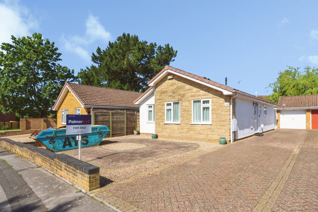 Property photo 1 of 17 Pbox-Img.Jpg