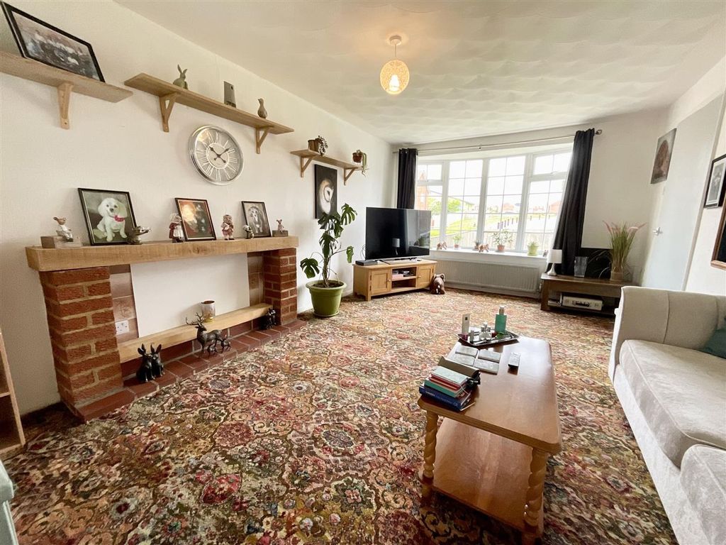 Property photo 2 of 14 Img_3457.Jpeg