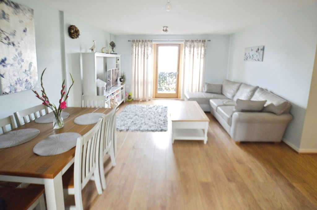 Property photo 1 of 18 Pbox-Img.Jpg