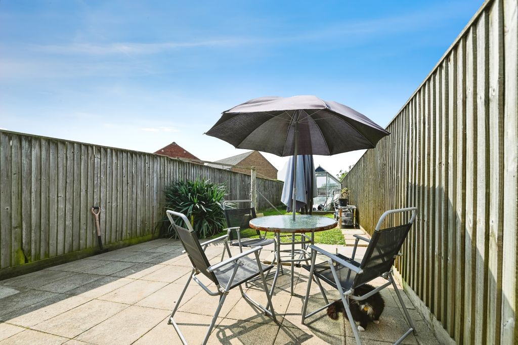 Property photo 2 of 20 52-1607153012
