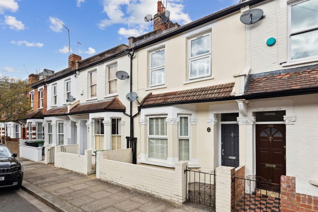 Property photo 1 of 12
