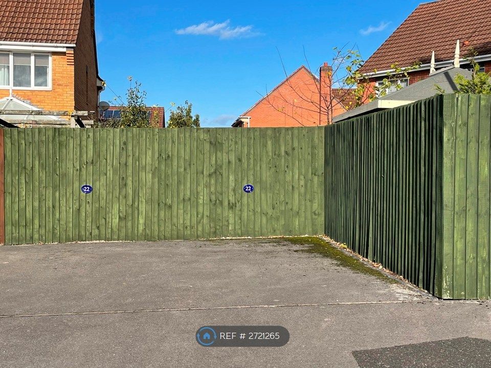 Property photo 2 of 21 Parking Spaces x 2 Cars