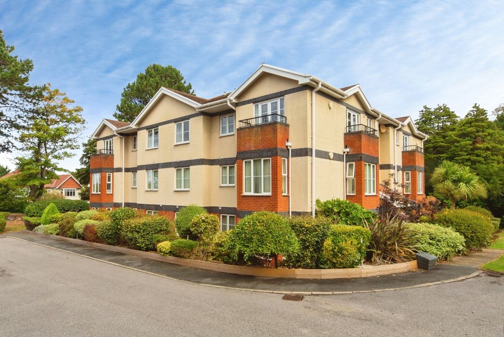 Property photo 1 of 11 Pbox-Img.Jpg