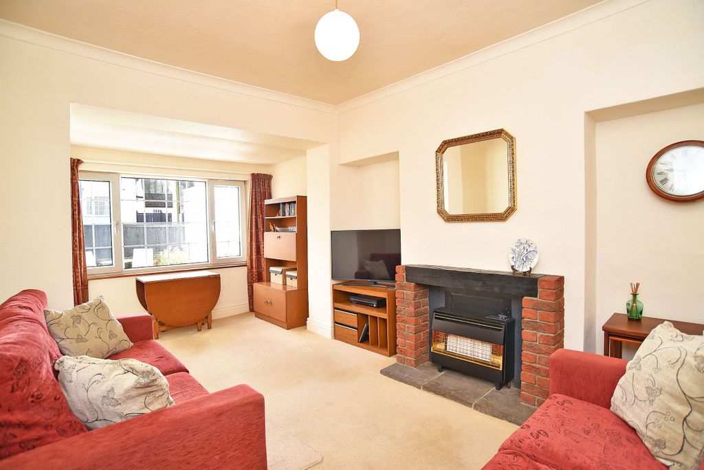 Property photo 3 of 21