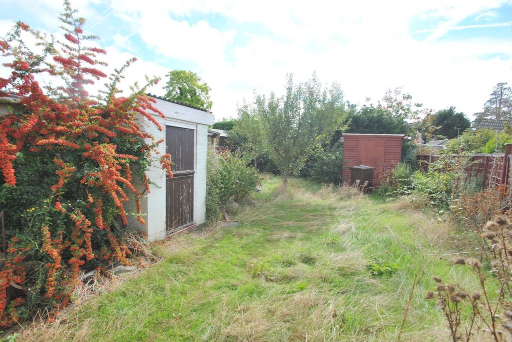 Property photo 2 of 5