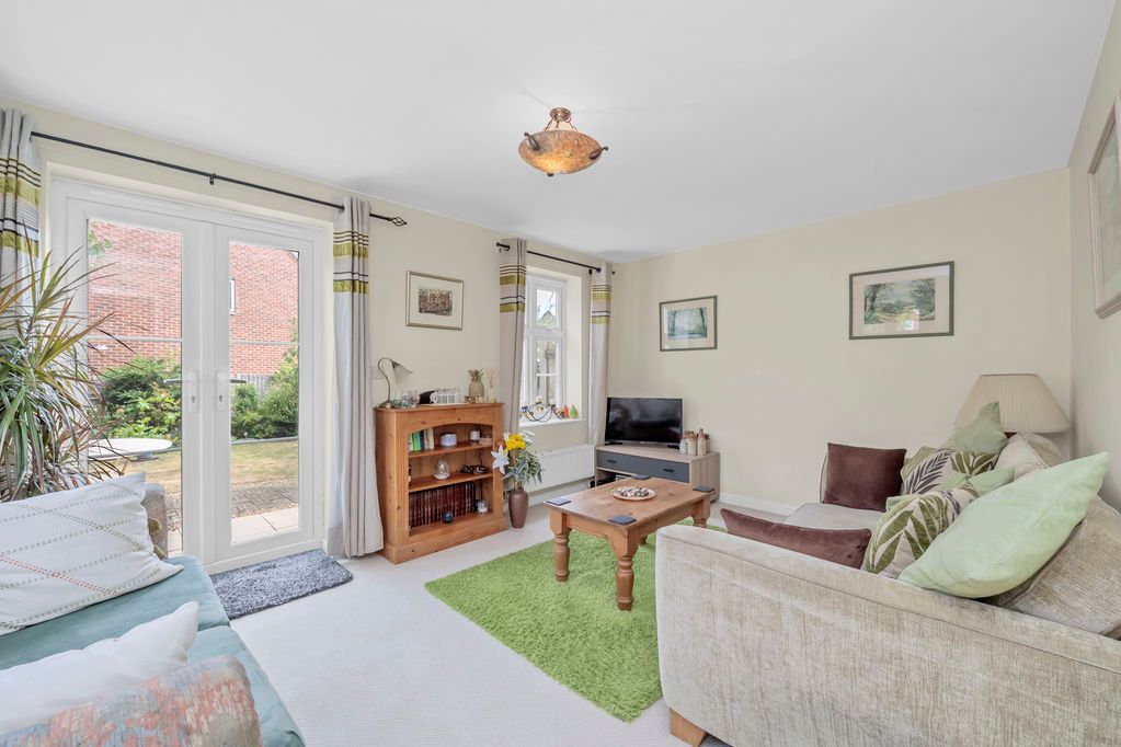Property photo 3 of 12 Sitting Room