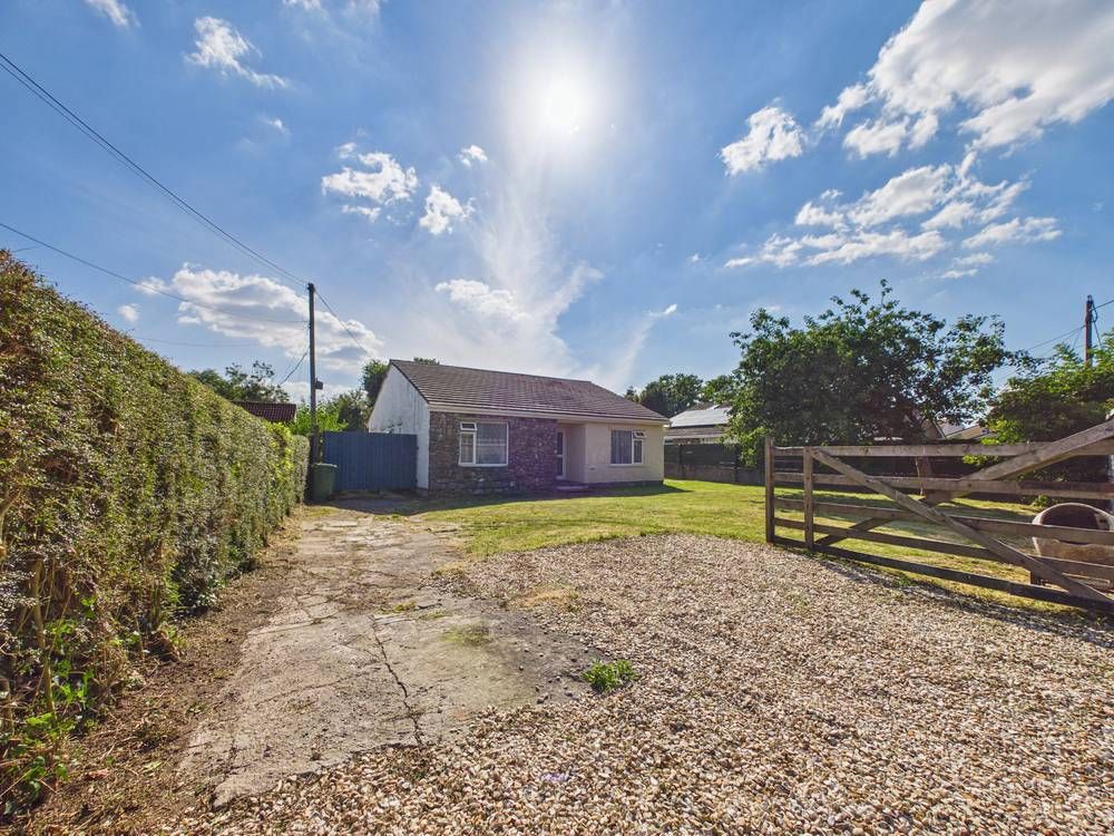 Property photo 1 of 11 Giraffe360-Still018