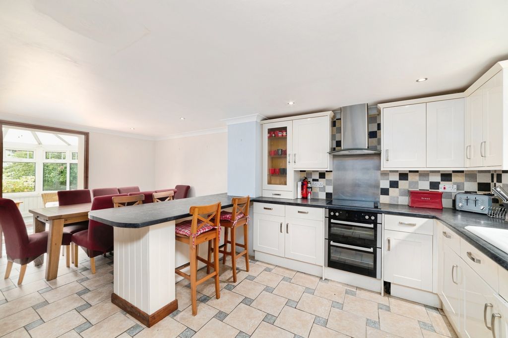 Property photo 3 of 21 Pbox-Img.Jpg