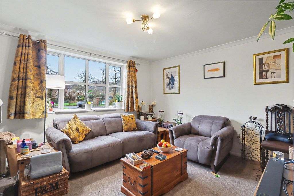 Property photo 2 of 8 Living Room