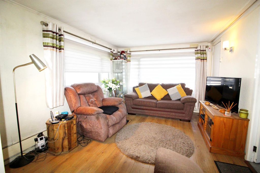 Property photo 2 of 7 E Living Room.Jpg