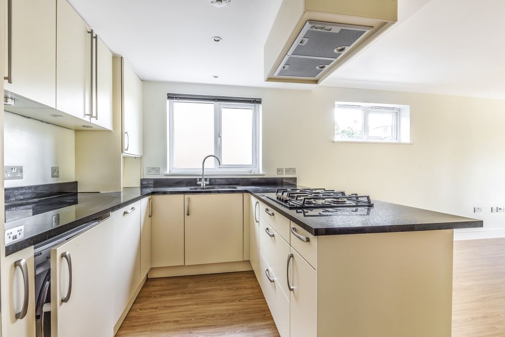 Property photo 3 of 7 475595 (3)