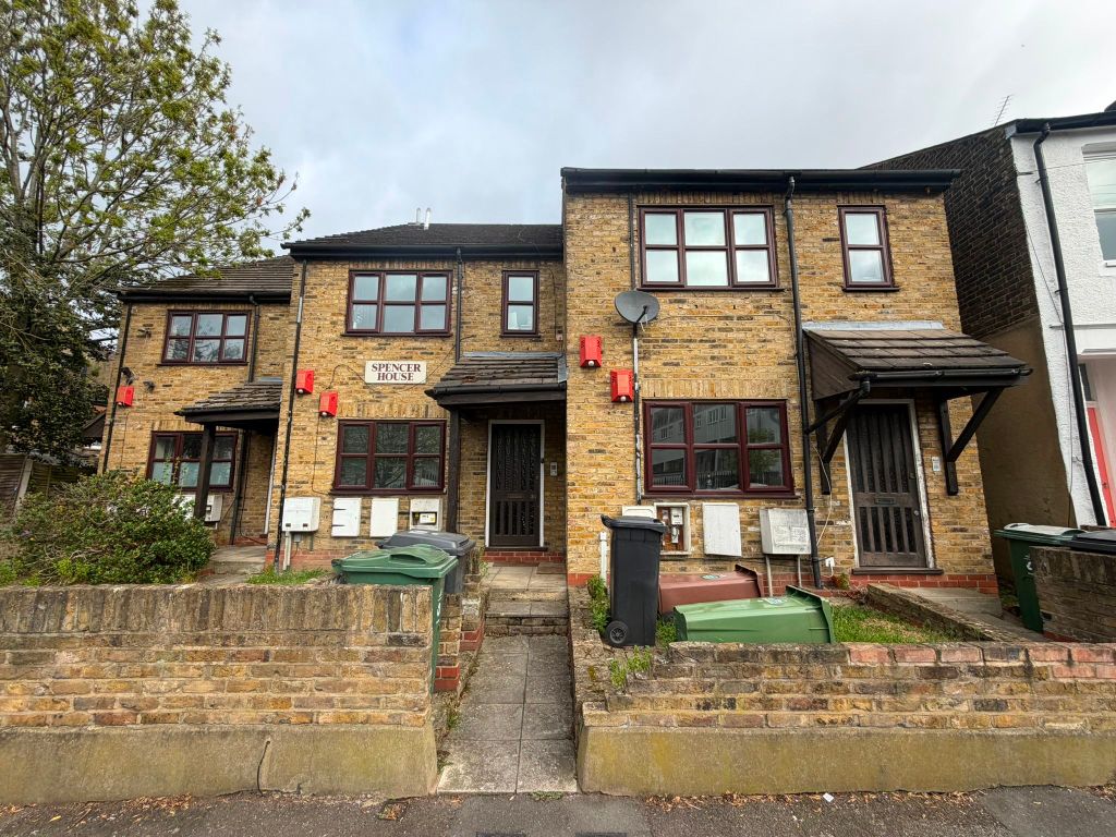 Property photo 1 of 4