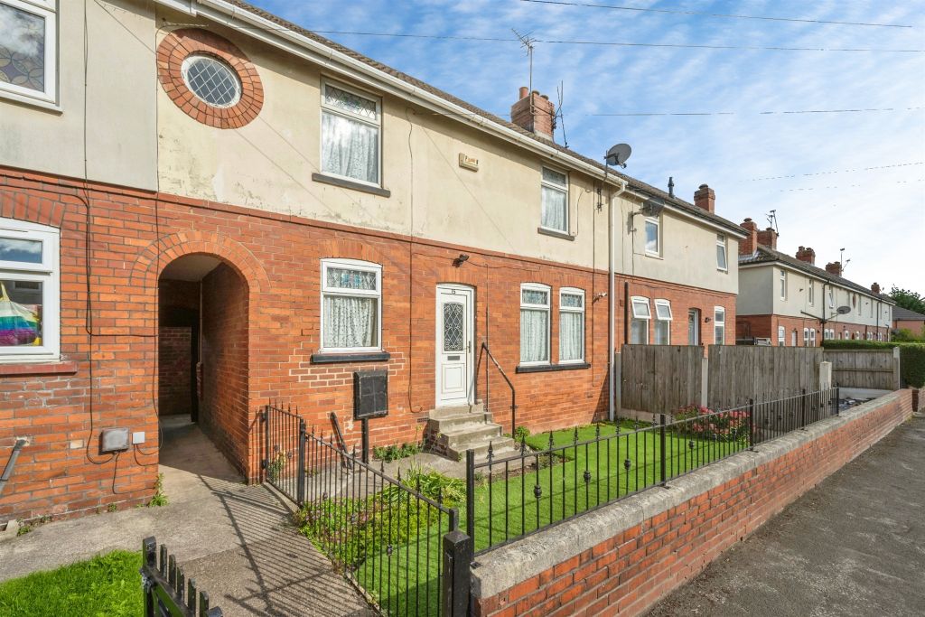 Property photo 1 of 12