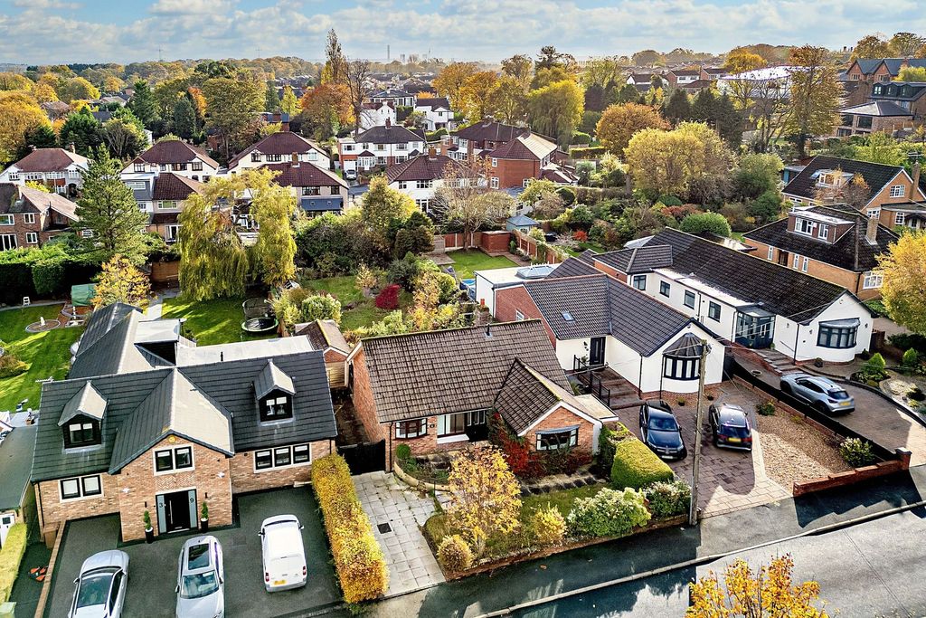 Property photo 1 of 25