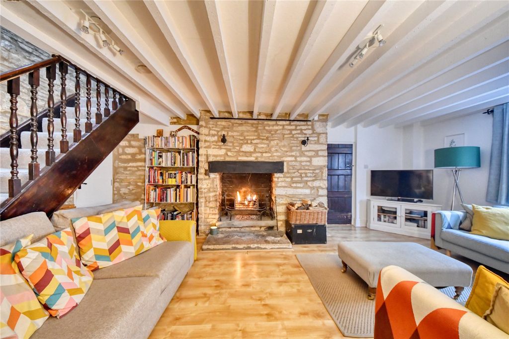 Property photo 3 of 16 Picture No. 06