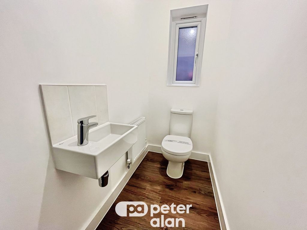 Property photo 3 of 13 Image