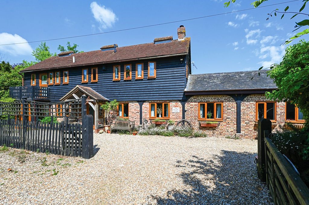 Property photo 2 of 30