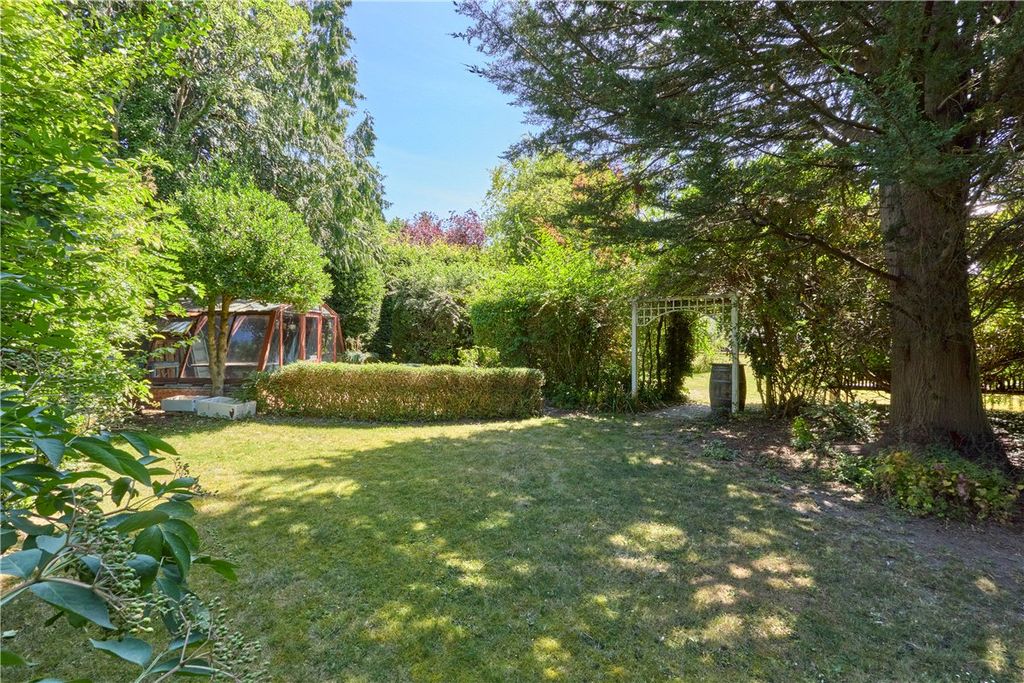 Property photo 2 of 14 Picture No. 34